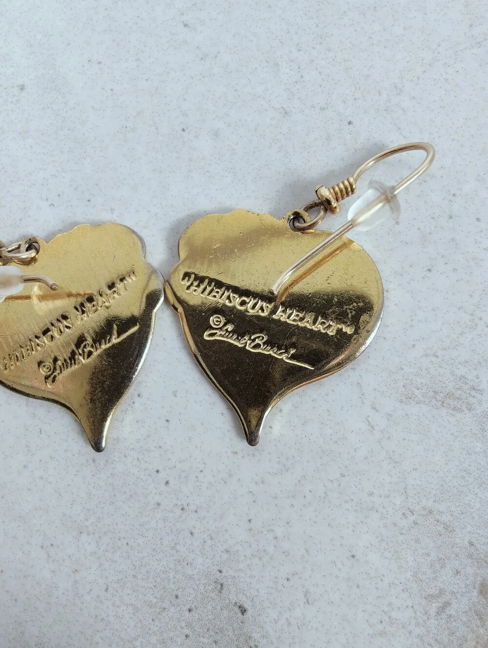 VTG 80s 90s Laurel Burch 'Hibiscus Heart' Enamel Gold Tone Dangle Earrings